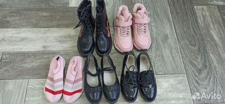 Продам обувь для девочки 6-8 лет