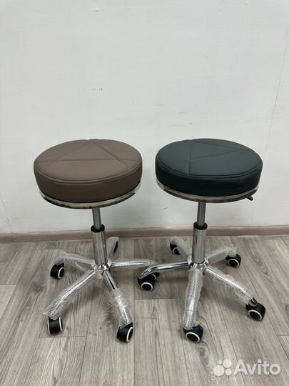 Стул для мастера/таблетка
