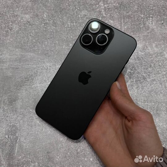 iPhone 15 Pro Max, 256 ГБ