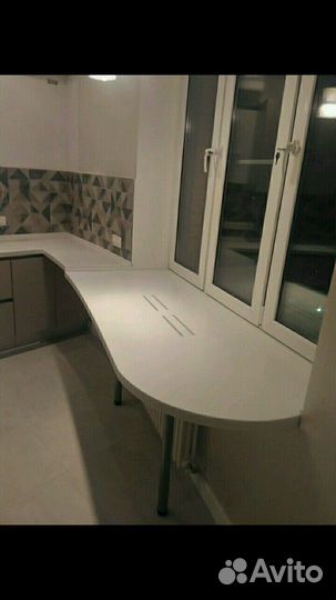 Столешница на заказ из искусственного камня