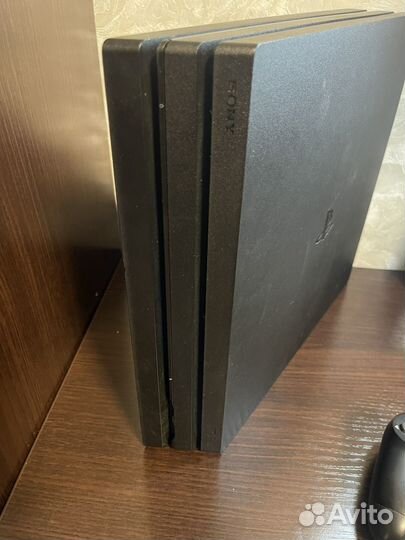 Sony PS4 Pro 1tb с играми