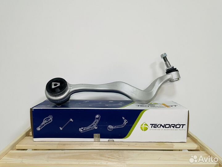 Рычаг передний, верхний BMW 5er E60 rwd 2003-2010