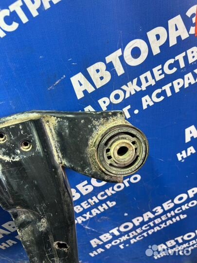 Передний подрамник Chevrolet Cruze седан F16D3