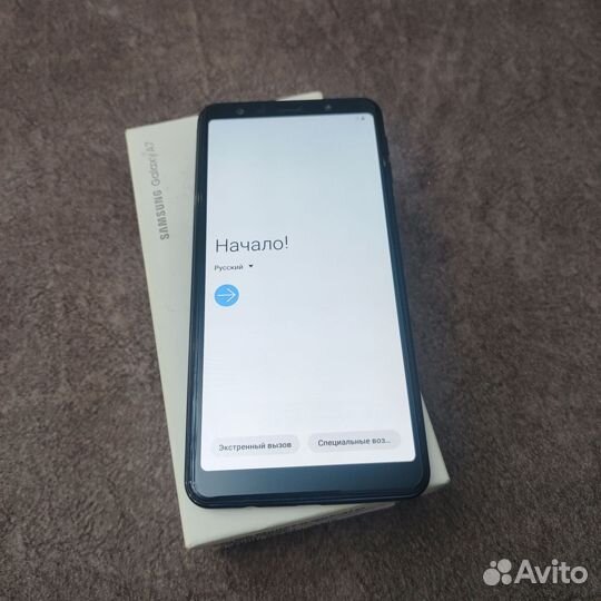 Samsung Galaxy A7 (2018), 4/64 ГБ