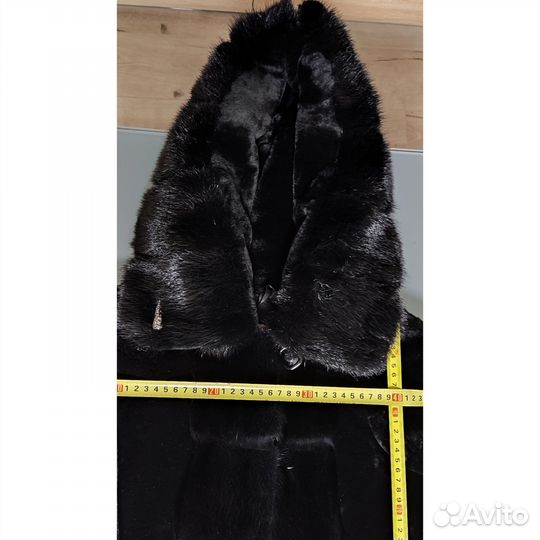 Шуба с капюшоном,мутон+норка 46-48,2015г