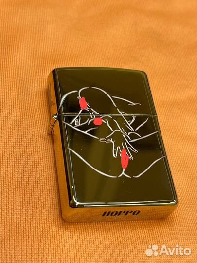 Зажигалка бензиновая девушки 2