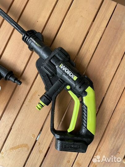 Автомойка аккумуляторная Worx WU629