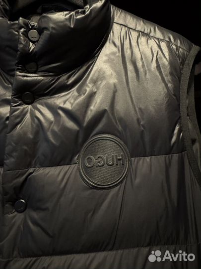 Жилетка hugo boss XL