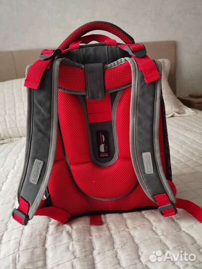 Школьный рюкзак ортопедический