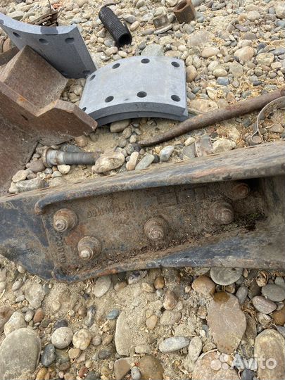 Проставки на седло на volvo 230 mm