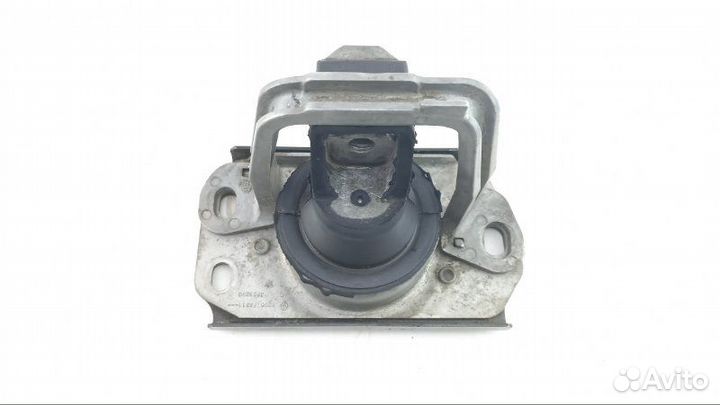 Подушка двигателя правая Opel Vivaro F9Q 2003