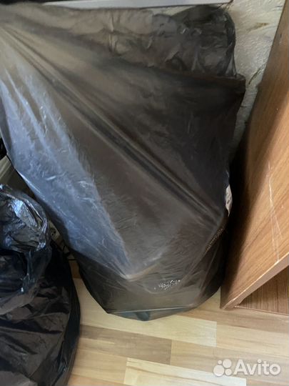 Женская одежда и обувь