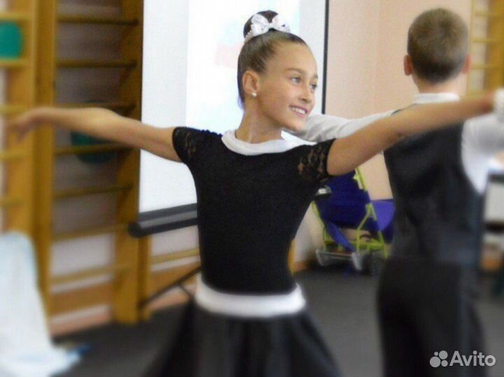 Платье для выступлений (танцы)