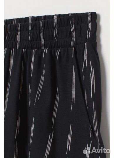 H&M Шорты на резинке черные с белыми полосками L
