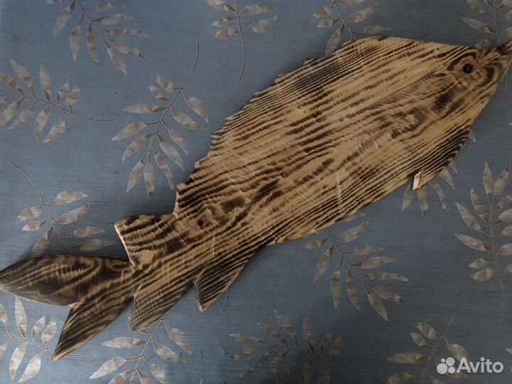 Доска деревянная Стерлядь для подачи