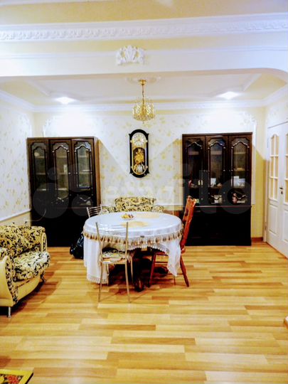 2-к. квартира, 67,3 м², 6/6 эт.