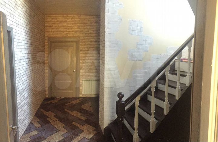 Дом 190 м² на участке 20 сот.