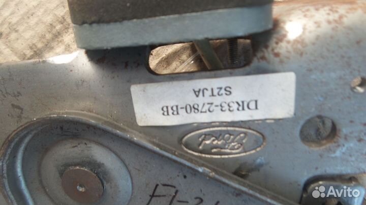 Трапеция стеклоочистителя