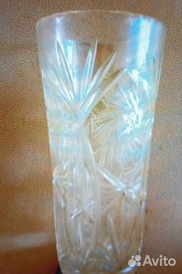 Хрустальная ваза