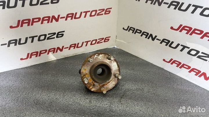 Ступица передняя левая Nissan Fuga PY50 Y50 3.5 AT