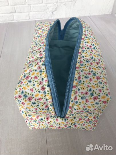 Косметичка