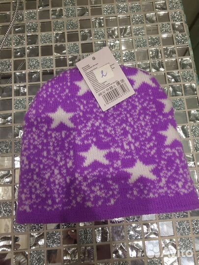 Шапка для девочки новая