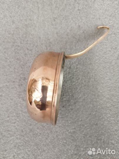 Старинный медный ковш