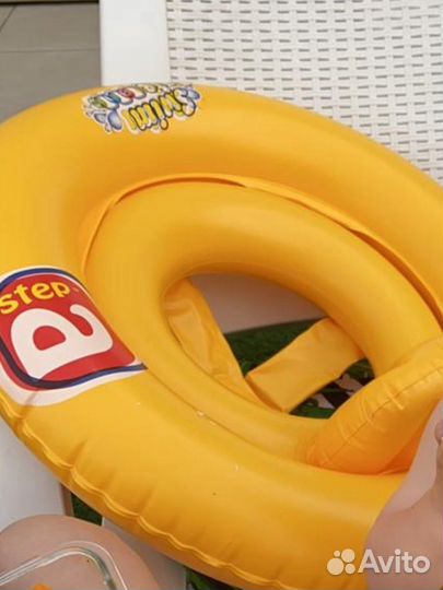 Детский круг для плавания