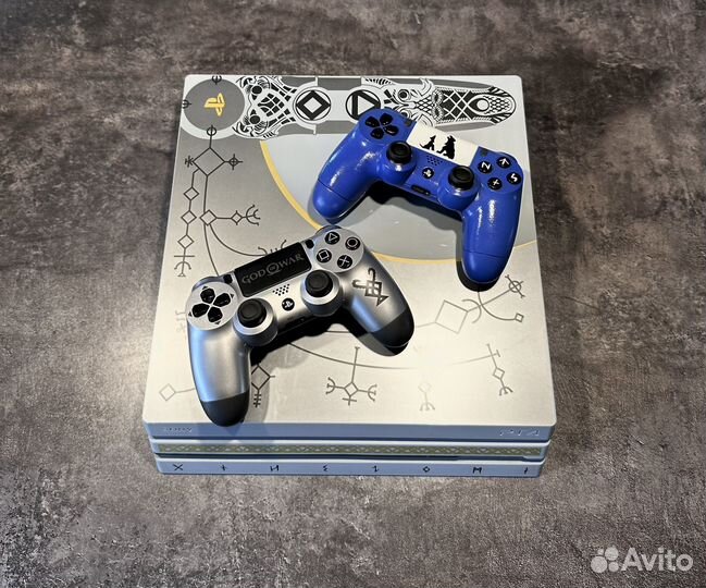 PS4 Pro limited edition (GodOfWar)