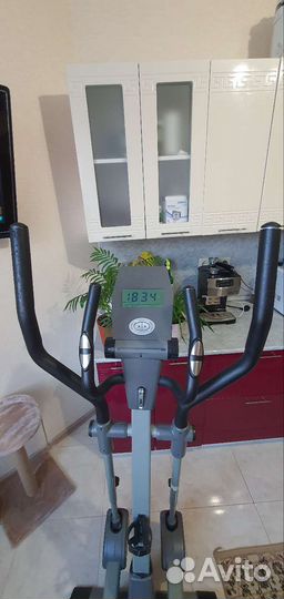 Элиптический тренажер Torneo Stella c505 ExaMotion