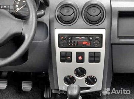 2DIN рамка Renault Logan 09-15, Sandero 09-14