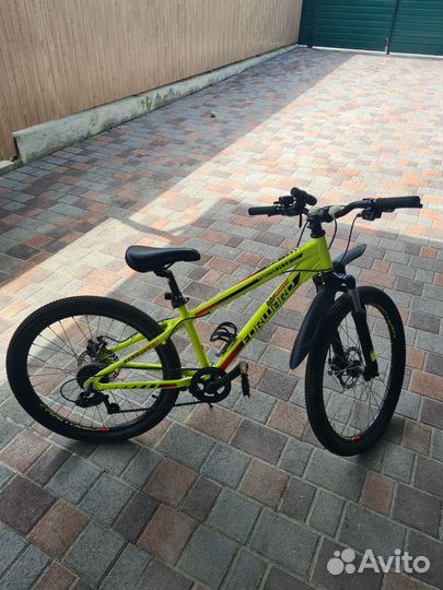 Поростковый велосипед Forward Twister 24 2.0 Disc