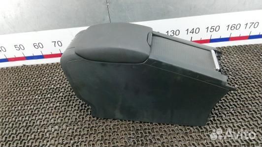 Подлокотник центральный volvo V60 1 (94H02IX01)