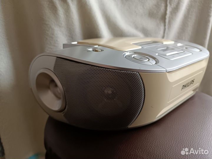 Музыкальный центр philips