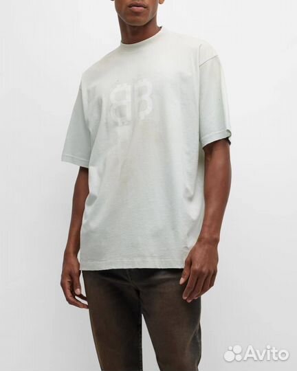 Футболка Balenciaga