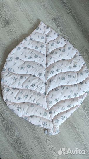 Коврик-листик плед матрасик одеялко для детей