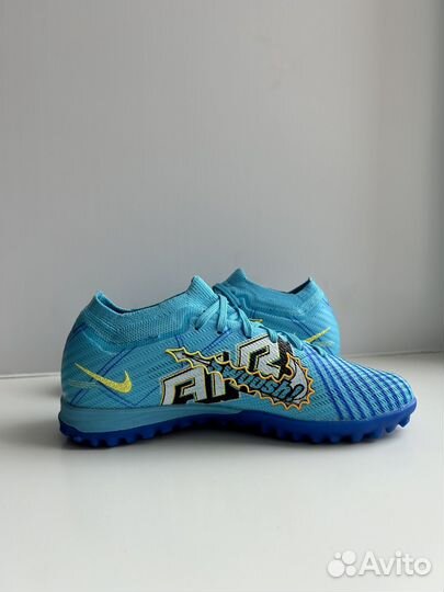 Футбольные сороконожки шиповки Nike