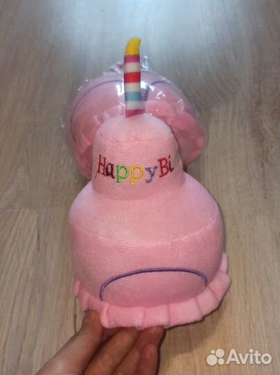 Ошейники, сворка, намордник, игрушки, шлейка шприц