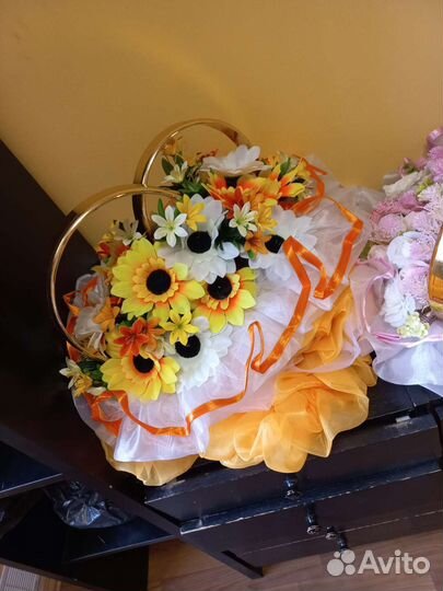 Свадебные украшения на машину