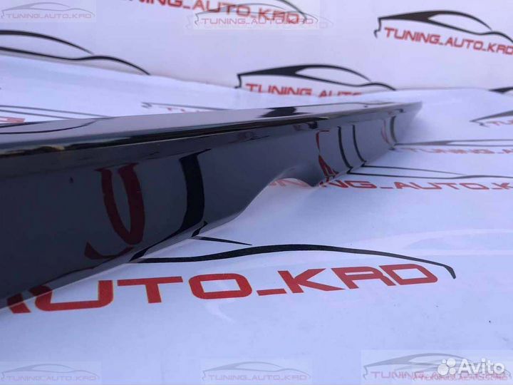 Спойлер на крышку багажника Toyota Camry 50 O3819