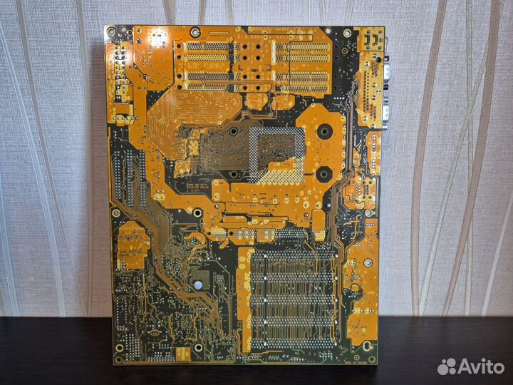 Ретро мат. плата asus P4T (socket 423) под ремонт