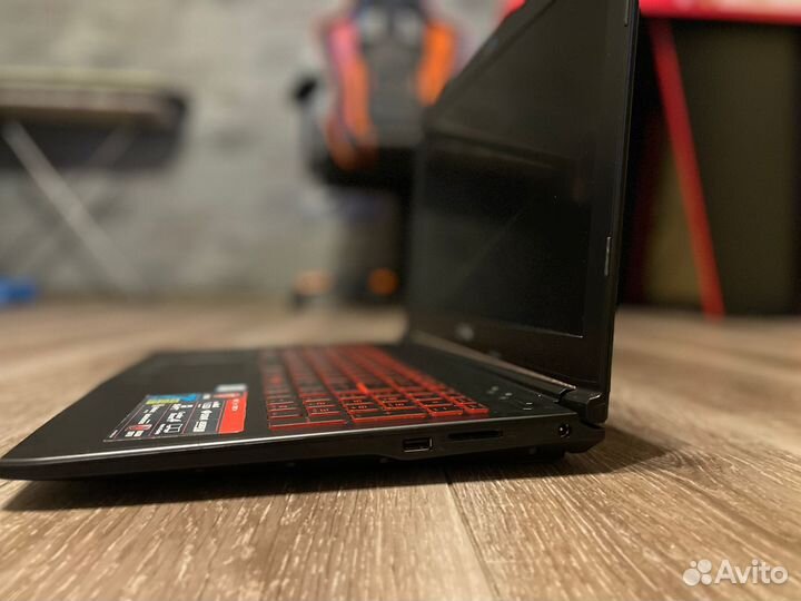 Игровой ноутбук MSI