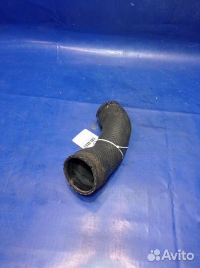 Патрубок интеркулера Mitsubishi Pajero Io H67W