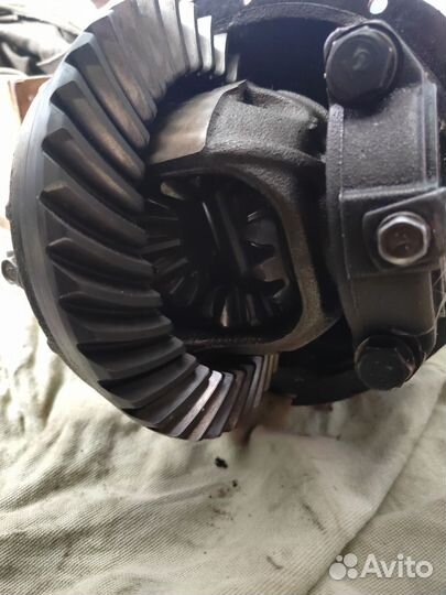 Редуктор заднего моста Митсубиси Делика PE8W