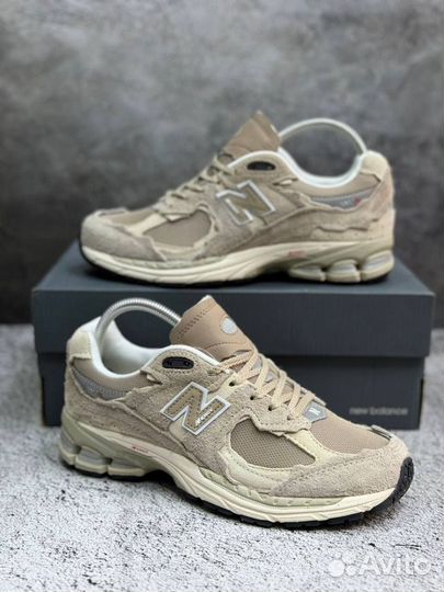 Кроссовки New Balance 2002r