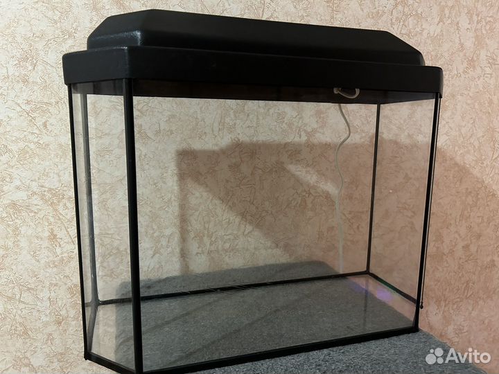 Аквариум с крышкой