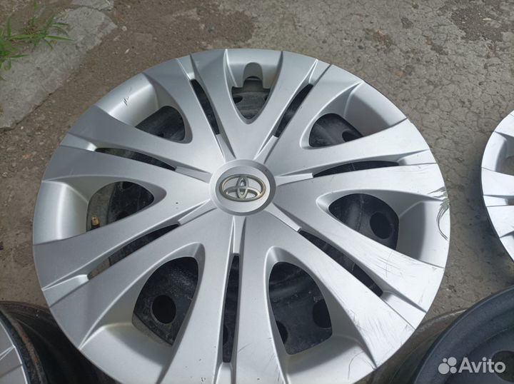 Диски r16 Toyota + колпаки