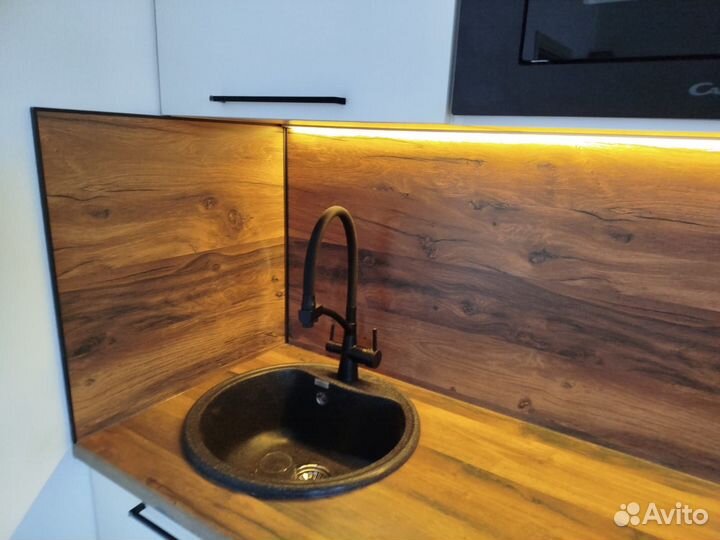 Кухня на заказ в студию