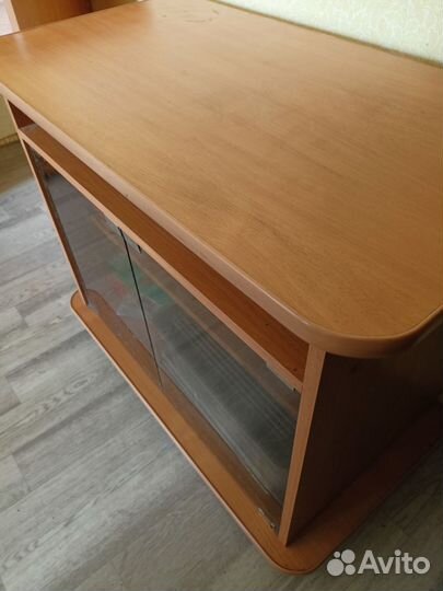 Тумба под телевизор