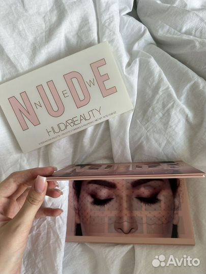 Huda beauty палетка new nude